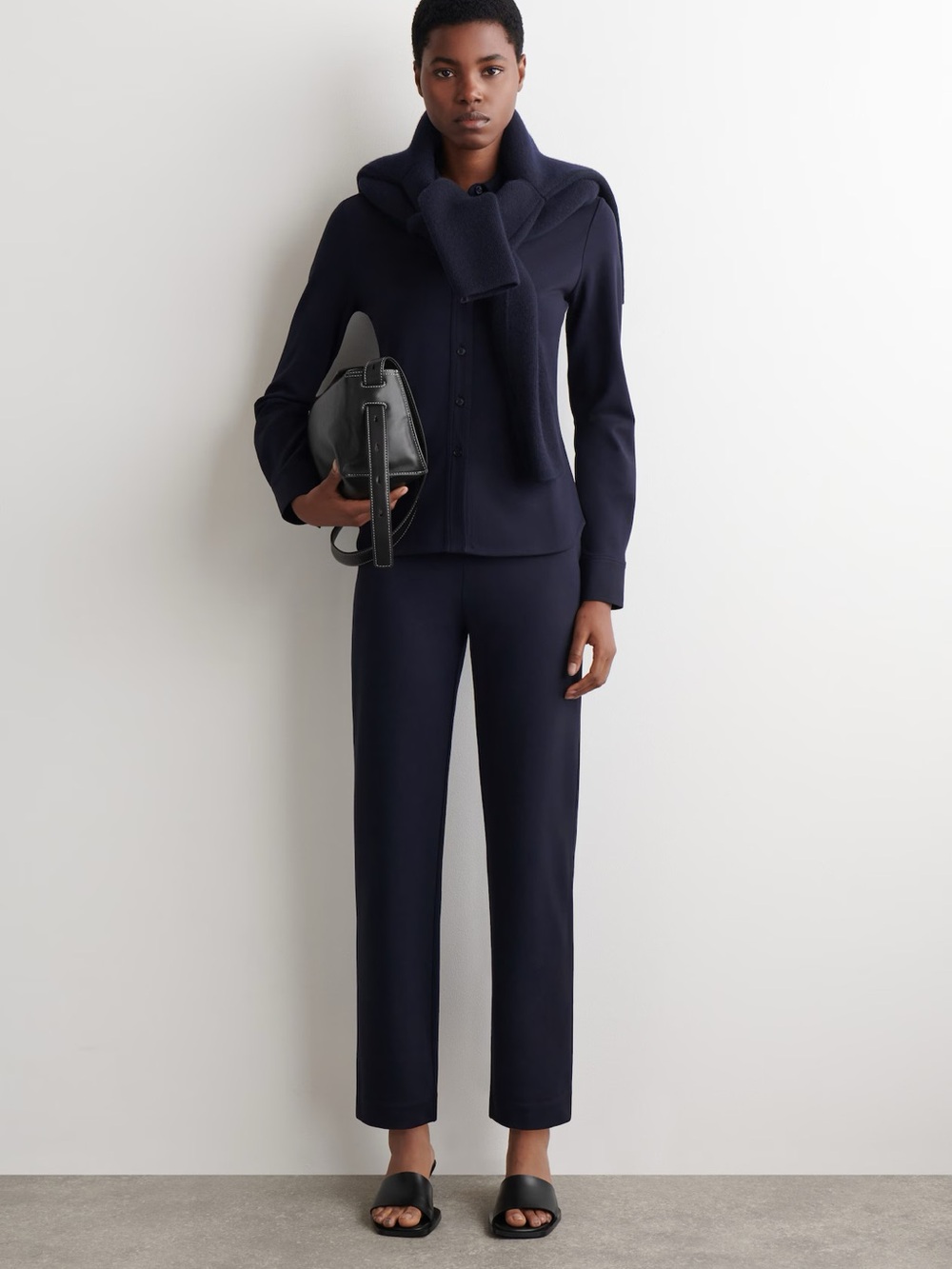 NWT (size small) COS ELASTICATED STRAIGHT-LEG JERSEY TROUSERS